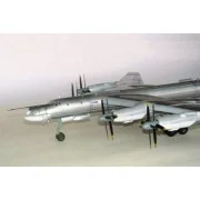 Tupolev Tu-95 MS Bear-H, 1/72 - Trumpeter 01601 Tupolev Tu-95 MS Bear-H, 1/72 - Trumpeter 01601