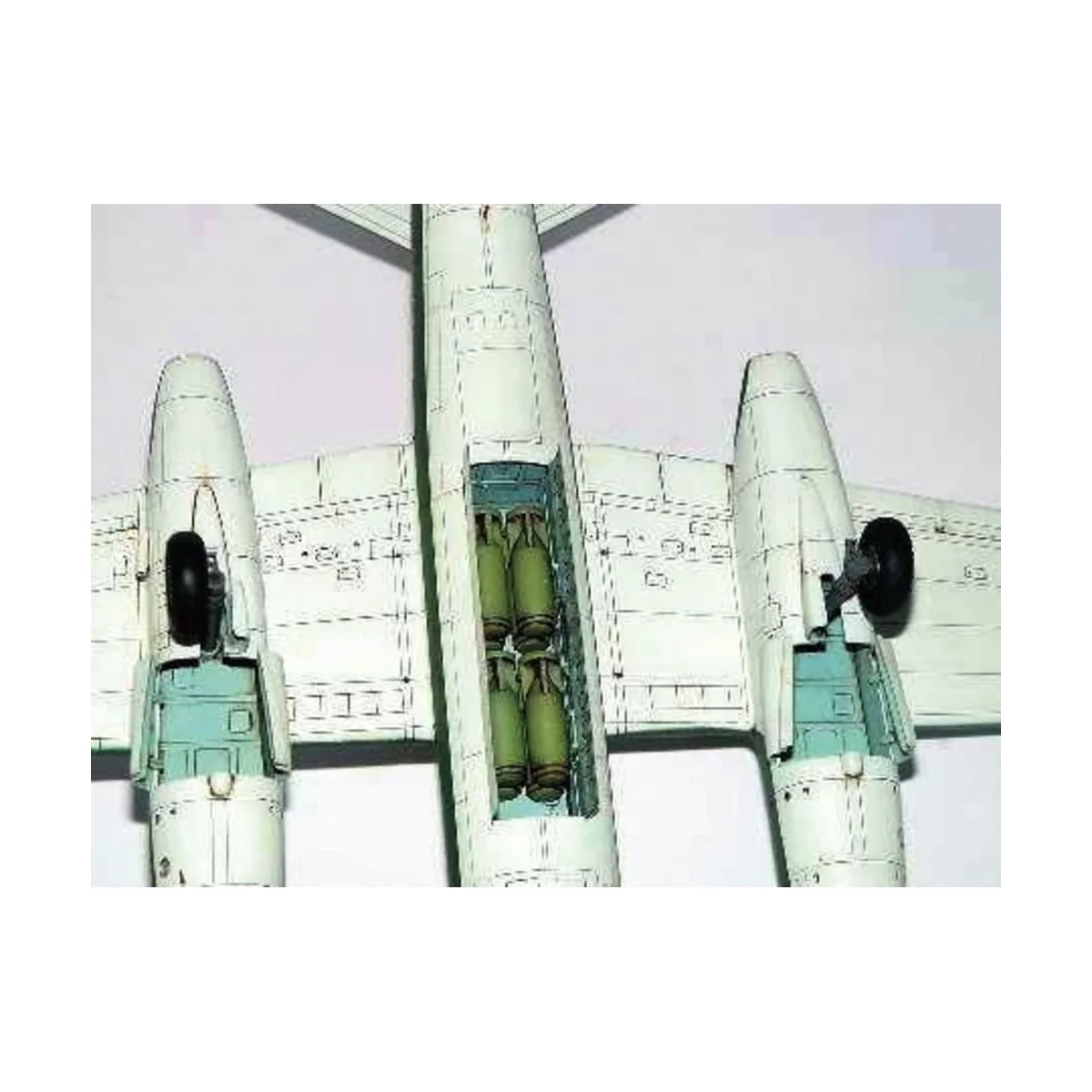 Iljushin IL-28 Beagle, 1/72 - Trumpeter 01604