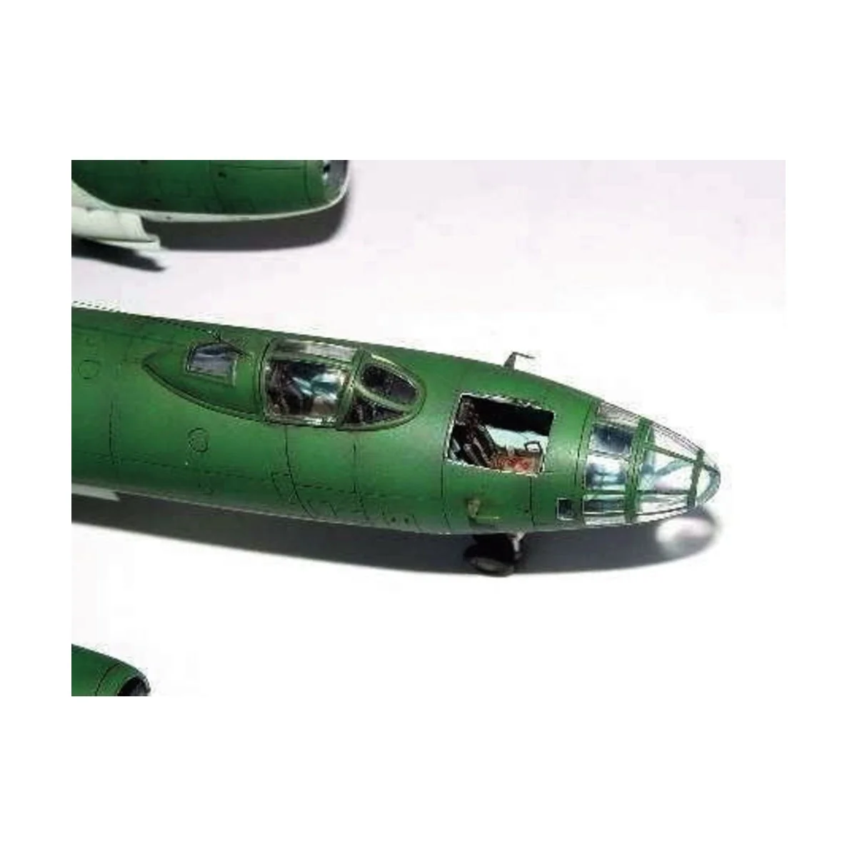 Iljushin IL-28 Beagle, 1/72 - Trumpeter 01604