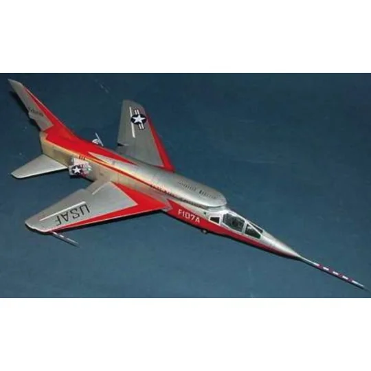 North American F-107 A Ultra Sabre, 1/72 - Trumpeter 01605 North American F-107 A Ultra Sabre, 1/72 - Trumpeter 01605