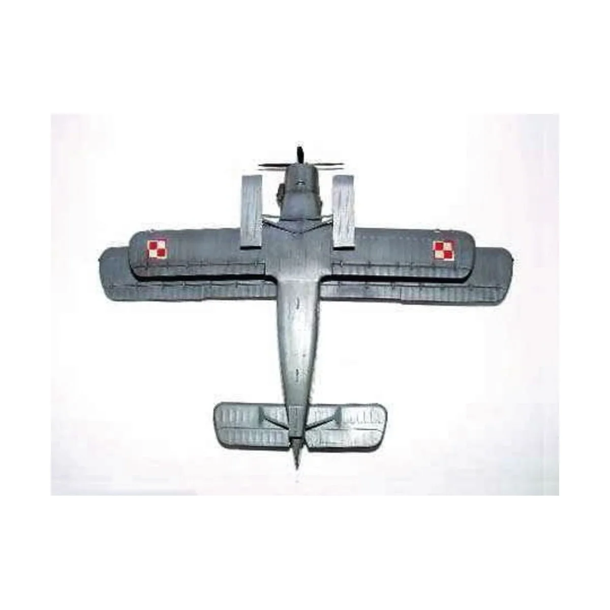 Antonov An-2M Colt mit Kufen, 1/72 - Trumpeter 01607