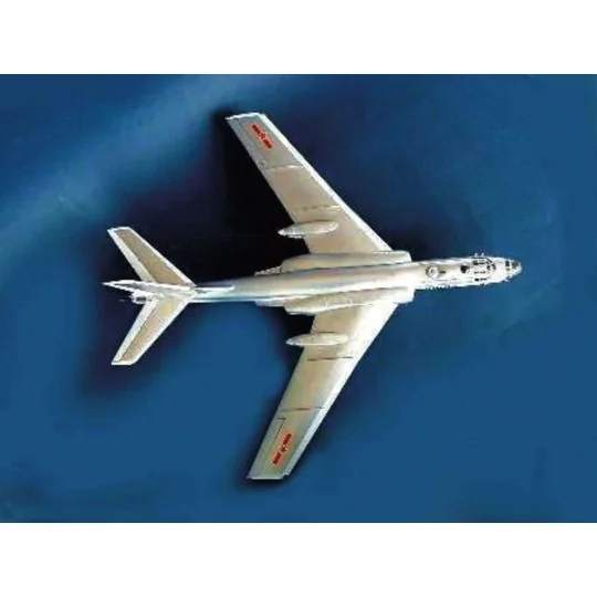 Tupolev Tu-16K 26 Badger, 1/72 - Trumpeter 01612