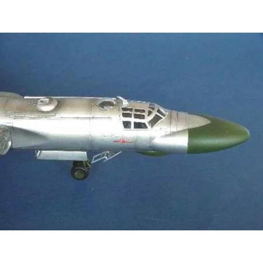 Tupolev Tu-16K 10 Badger, 1/72 - Trumpeter 01613