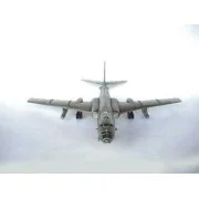 Xian JHU6 China, 1/72 - Trumpeter 01614 Xian JHU6 China, 1/72 - Trumpeter 01614