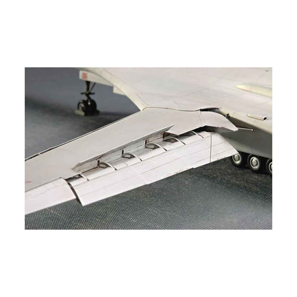 TU-160 Blackjack Bomber, 1/72 - Trumpeter 01620