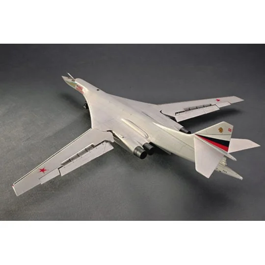 TU-160 Blackjack Bomber - Trumpeter 01620