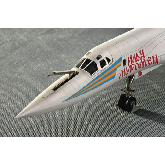 TU-160 Blackjack Bomber - Trumpeter 01620