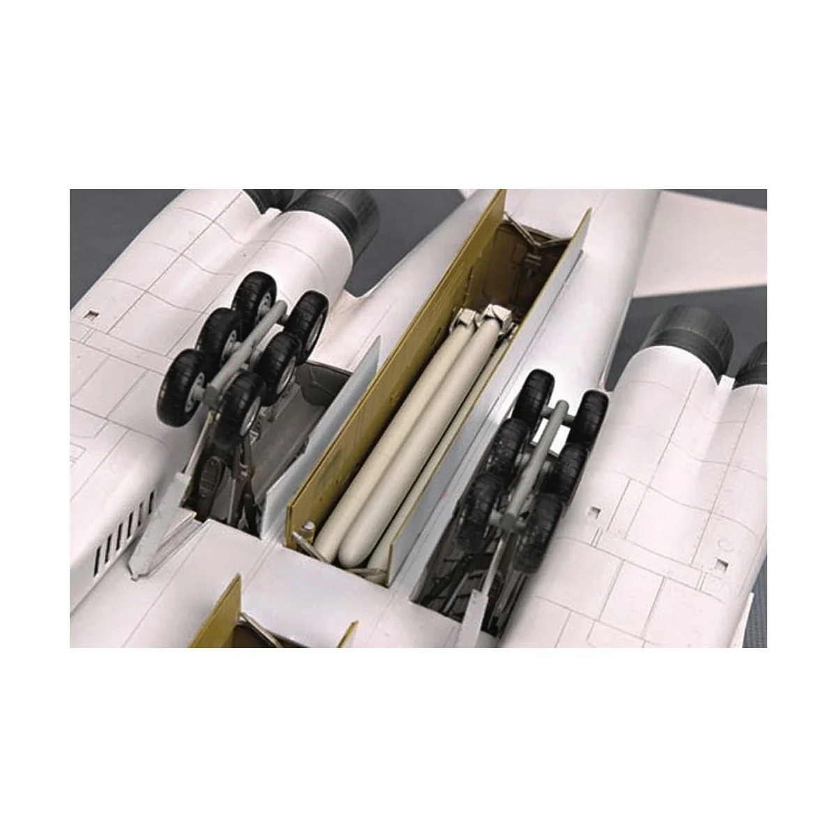 TU-160 Blackjack Bomber, 1/72 - Trumpeter 01620