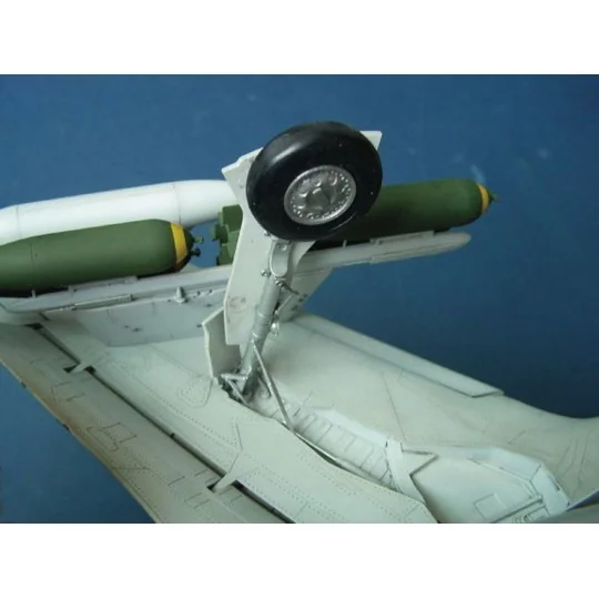 Republic F-105 D Thunderchief - Trumpeter 02201