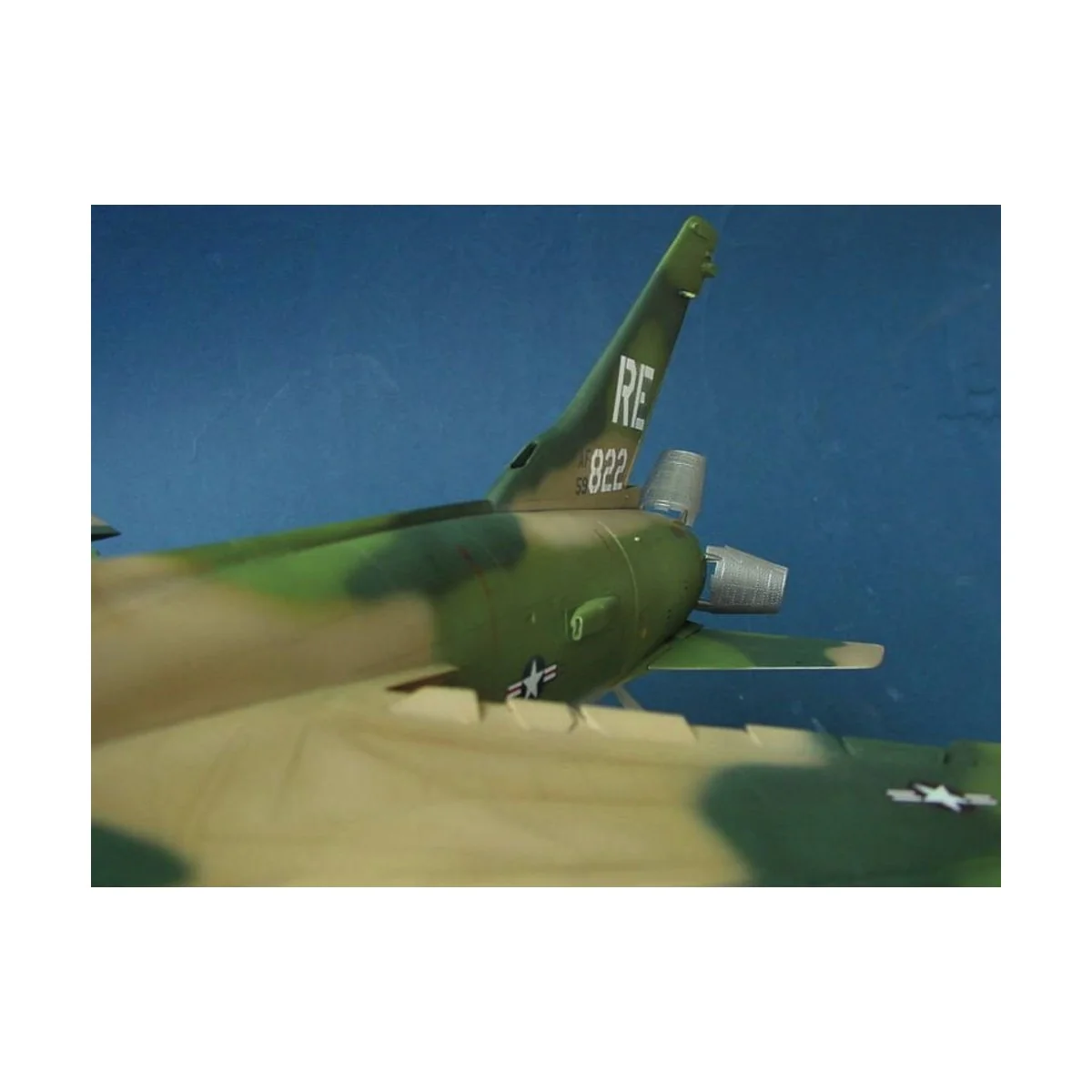 Republic F-105 D Thunderchief, 1/32 - Trumpeter 02201 Republic F-105 D Thunderchief, 1/32 - Trumpeter 02201