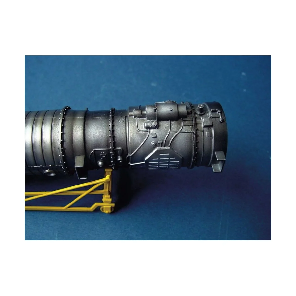 Republic F-105 D Thunderchief, 1/32 - Trumpeter 02201 Republic F-105 D Thunderchief, 1/32 - Trumpeter 02201