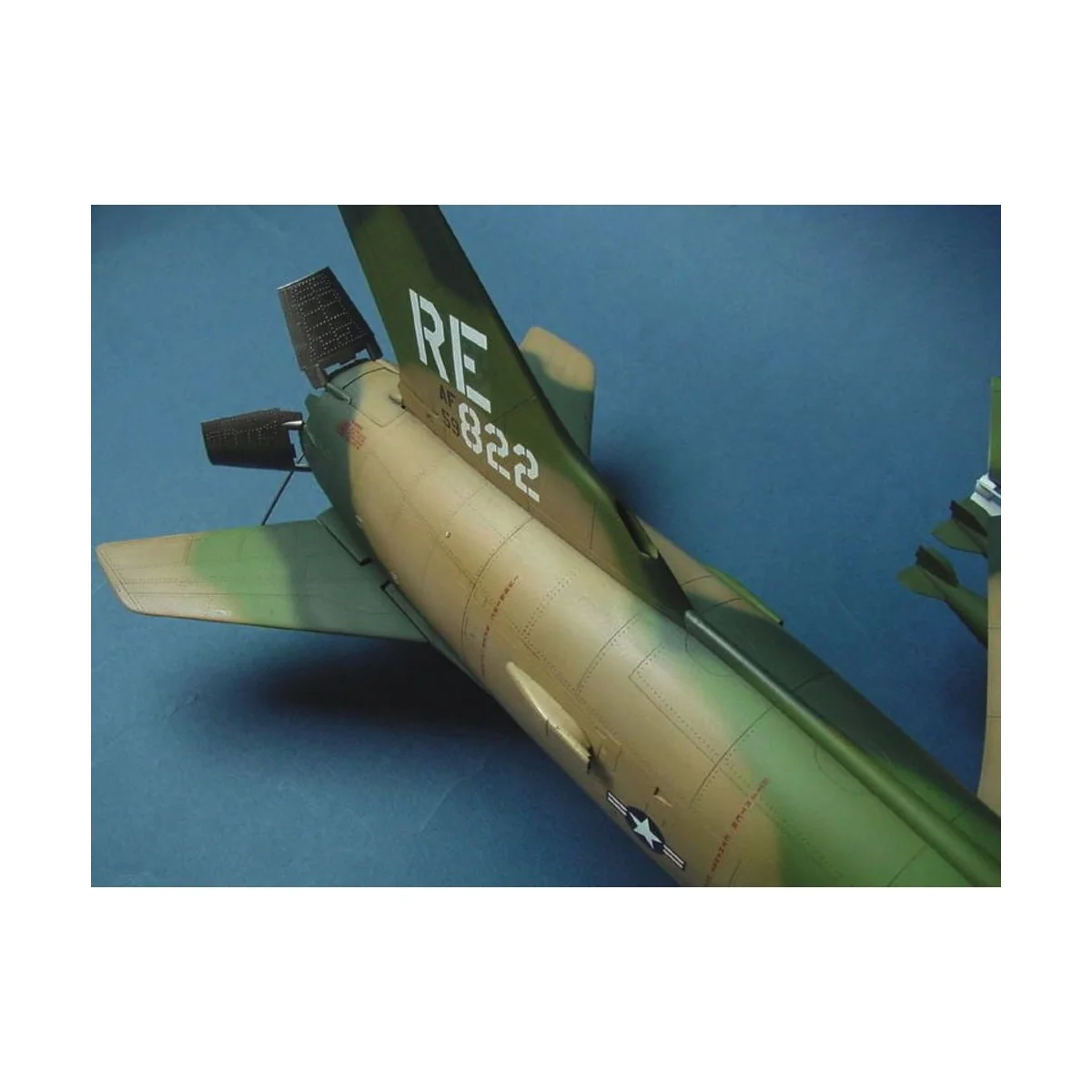 Republic F-105 D Thunderchief - Trumpeter 02201
