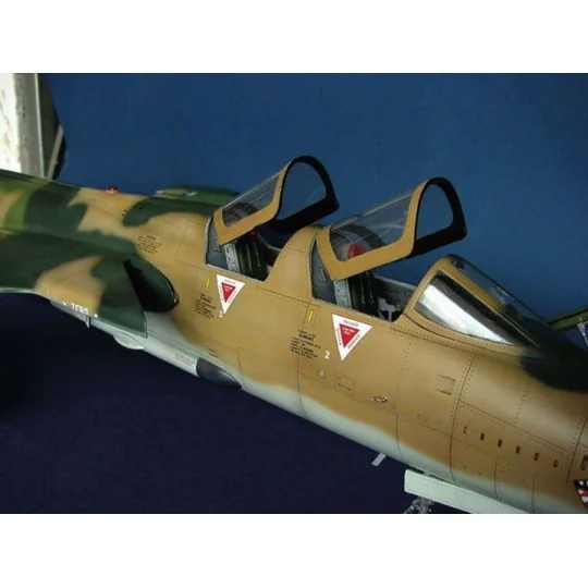 Republic F-105 G Wild Weasel - Trumpeter 02202