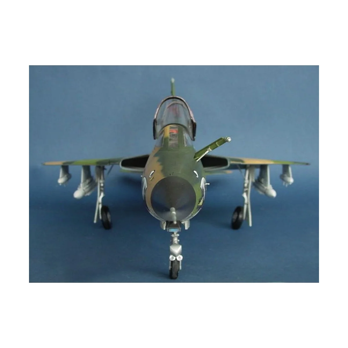 Republic F-105 G Wild Weasel, 1/32 - Trumpeter 02202