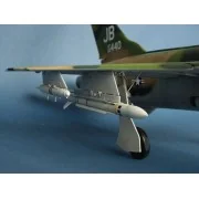 Republic F-105 G Wild Weasel, 1/32 - Trumpeter 02202