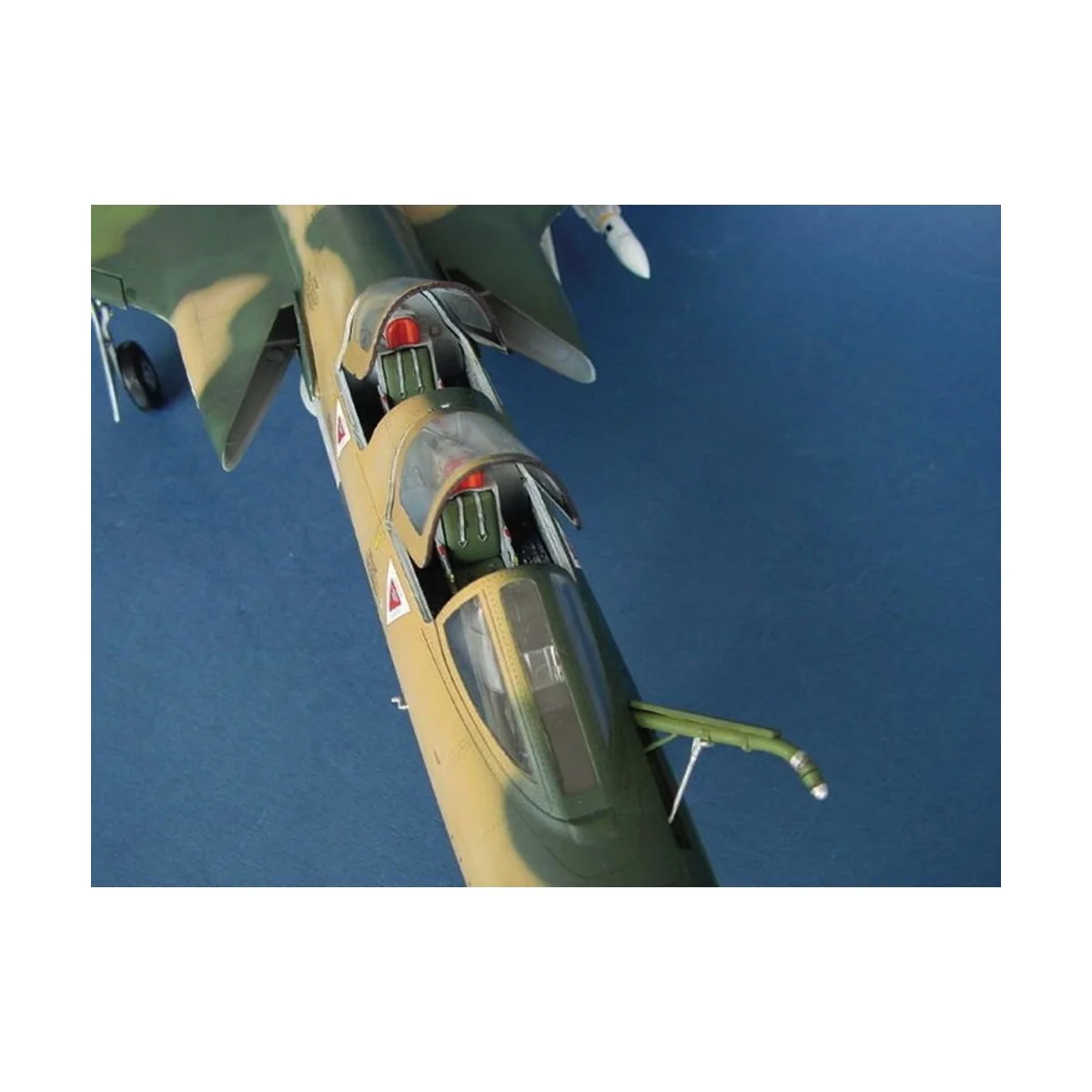 Republic F-105 G Wild Weasel, 1/32 - Trumpeter 02202