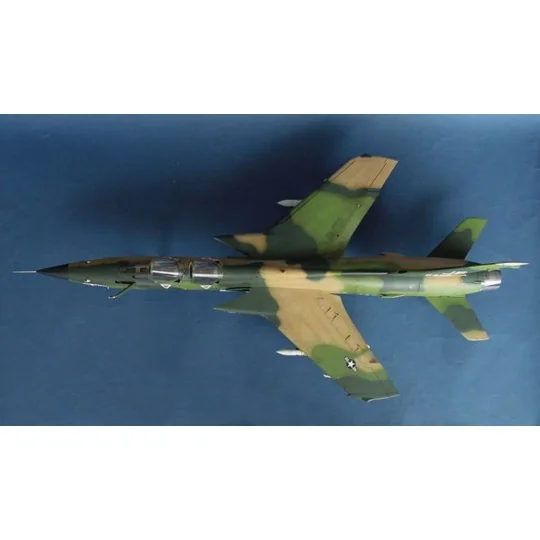 Republic F-105 G Wild Weasel - Trumpeter 02202