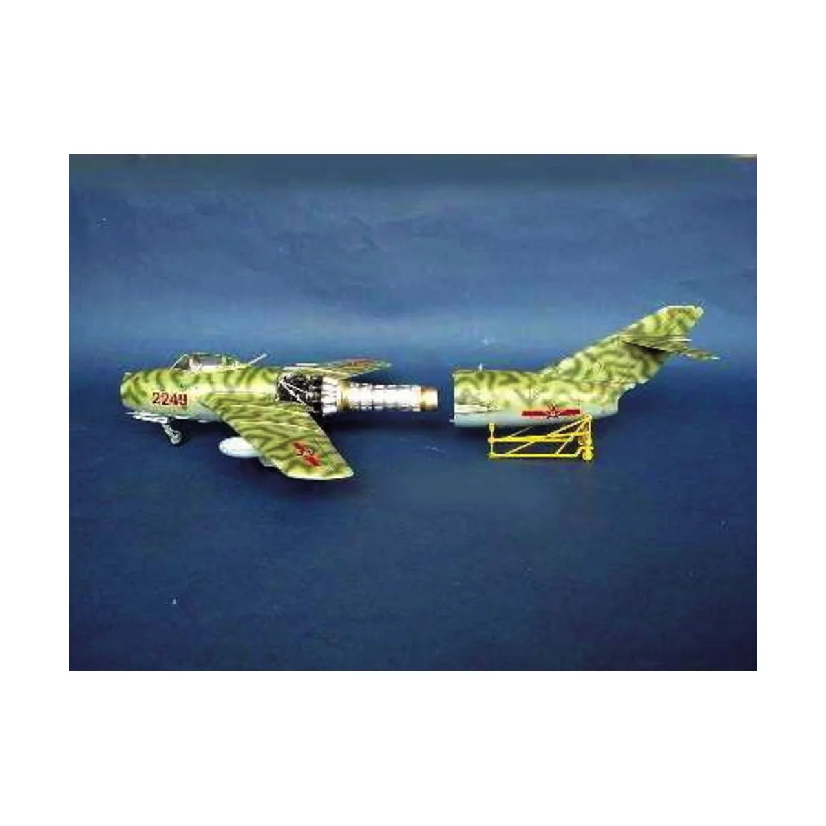 MiG-15 bis Fighter, 1/32 - Trumpeter 02204 MiG-15 bis Fighter, 1/32 - Trumpeter 02204