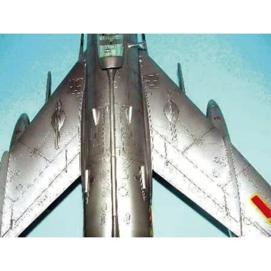 MiG-19 S Farmer C, 1/32 - Trumpeter 02207