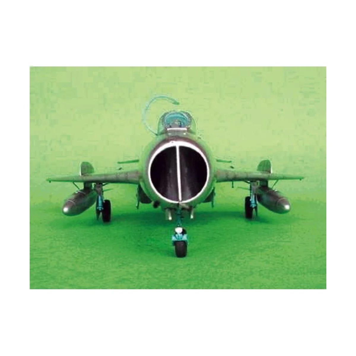 Shenyang FT-6 Trainer, 1/32 - Trumpeter 02208 Shenyang FT-6 Trainer, 1/32 - Trumpeter 02208