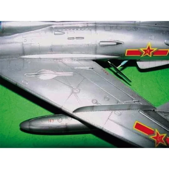 Shenyang FT-6 Trainer, 1/32 - Trumpeter 02208 Shenyang FT-6 Trainer, 1/32 - Trumpeter 02208