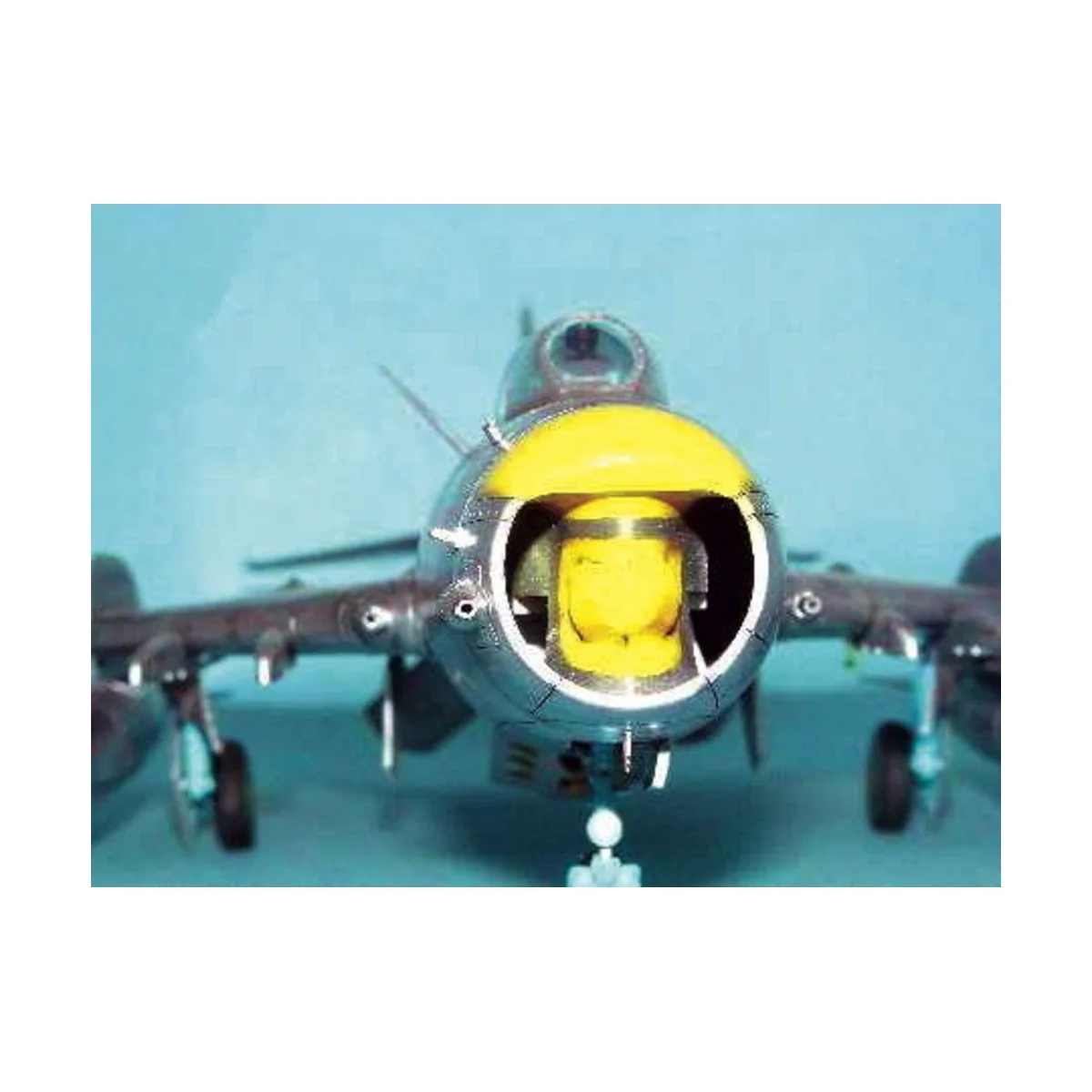 MiG-19 PM Farmer E/Shenyang F-6B, 1/32 - Trumpeter 02209 MiG-19 PM Farmer E/Shenyang F-6B, 1/32 - Trumpeter 02209