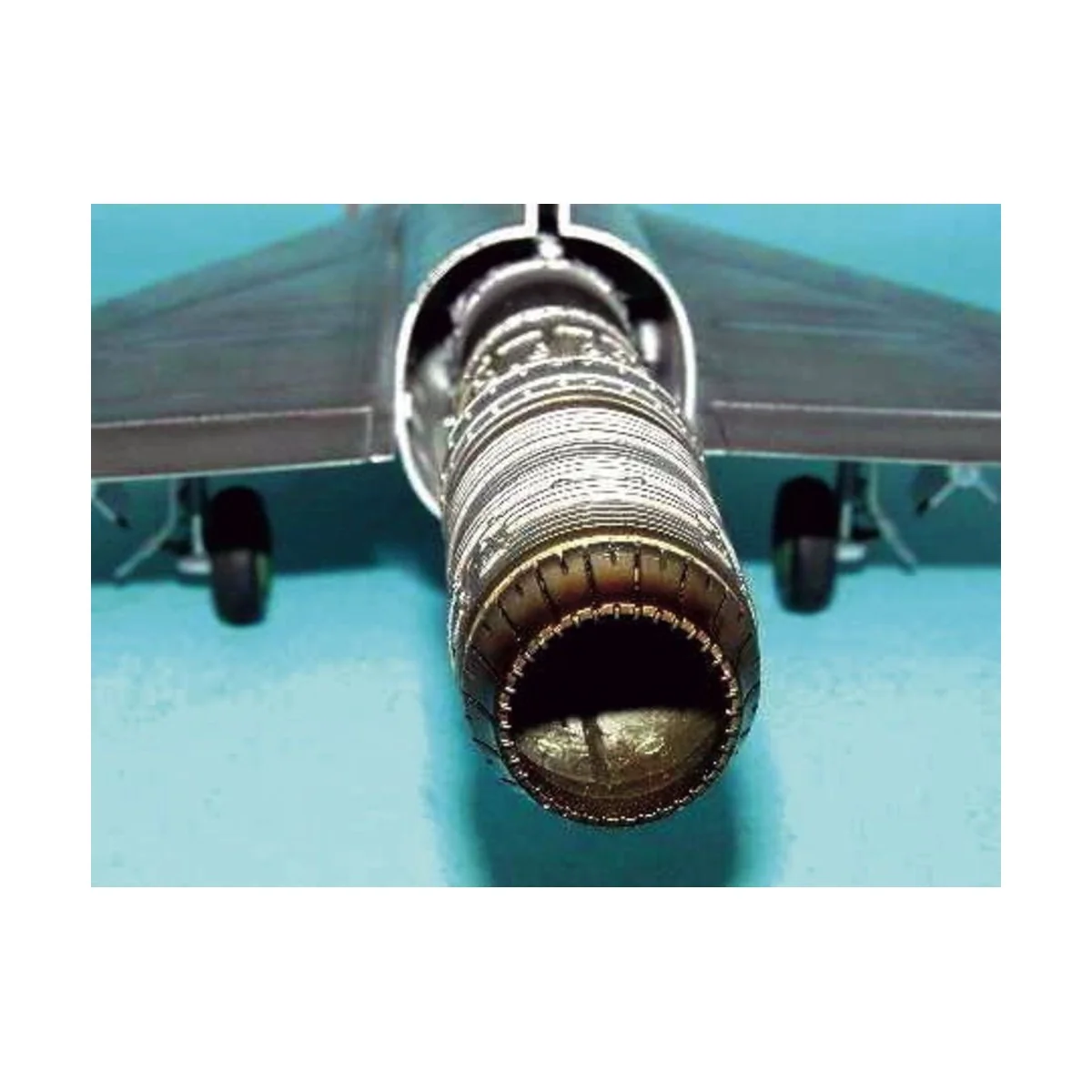 MiG-21 F-13, 1/32 - Trumpeter 02210 MiG-21 F-13, 1/32 - Trumpeter 02210