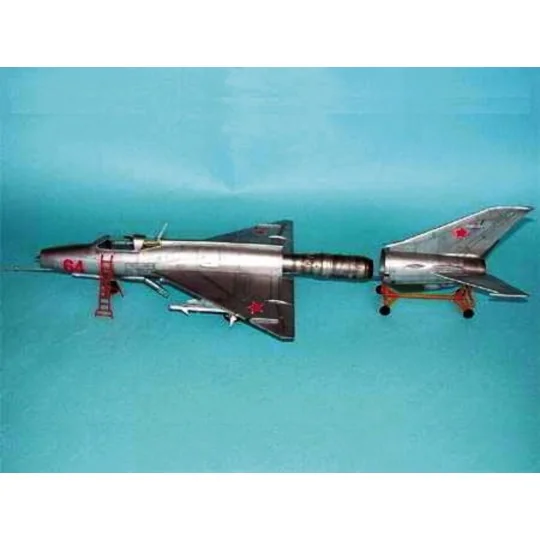 MiG-21 F-13, 1/32 - Trumpeter 02210 MiG-21 F-13, 1/32 - Trumpeter 02210