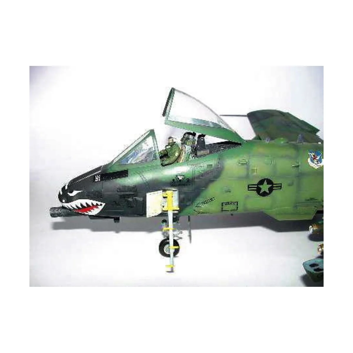 Fairchild A-10 A Thunderbolt II, 1/32 - Trumpeter 02214 Fairchild A-10 A Thunderbolt II, 1/32 - Trumpeter 02214