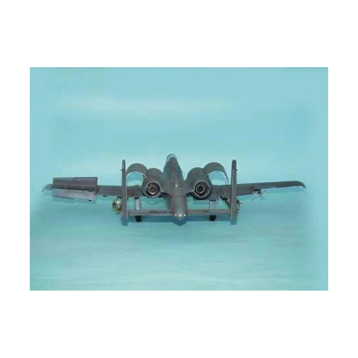 Fairchild A-10 A Thunderbolt N/AW - Trumpeter 02215