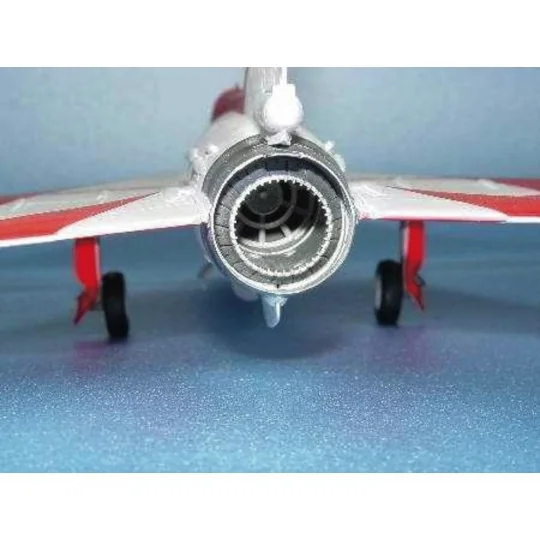 Chengdu F-7 EB, 1/32 - Trumpeter 02217 Chengdu F-7 EB, 1/32 - Trumpeter 02217