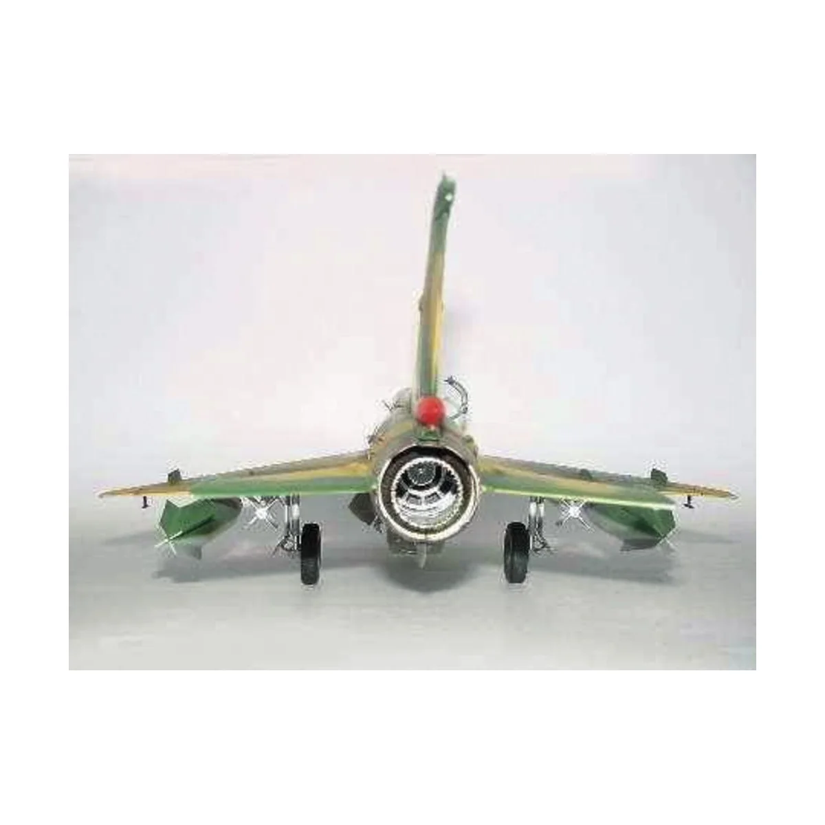 MiG-21 MF, 1/32 - Trumpeter 02218 MiG-21 MF, 1/32 - Trumpeter 02218