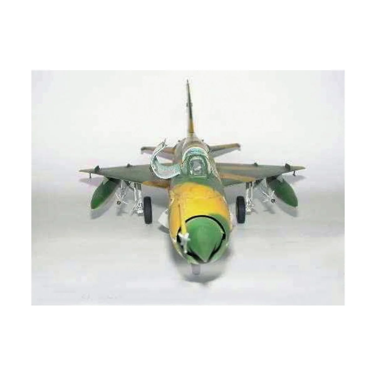 MiG-21 MF, 1/32 - Trumpeter 02218 MiG-21 MF, 1/32 - Trumpeter 02218