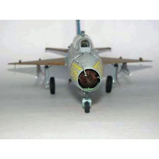 MiG-21 UM Test, 1/32 - Trumpeter 02219