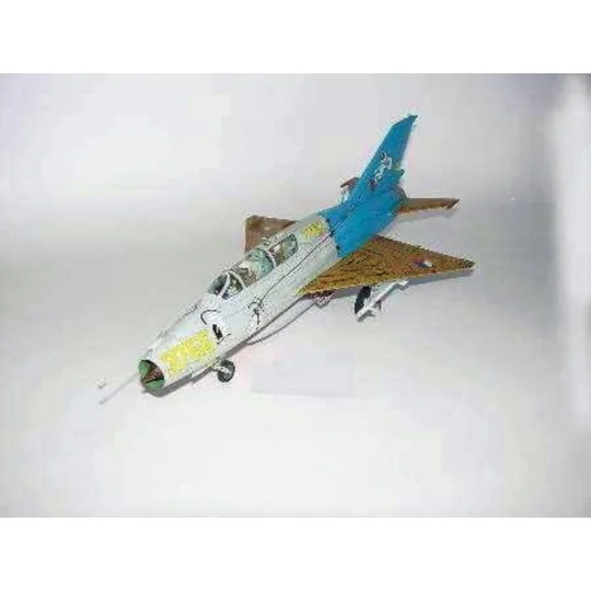 MiG-21 UM Test, 1/32 - Trumpeter 02219