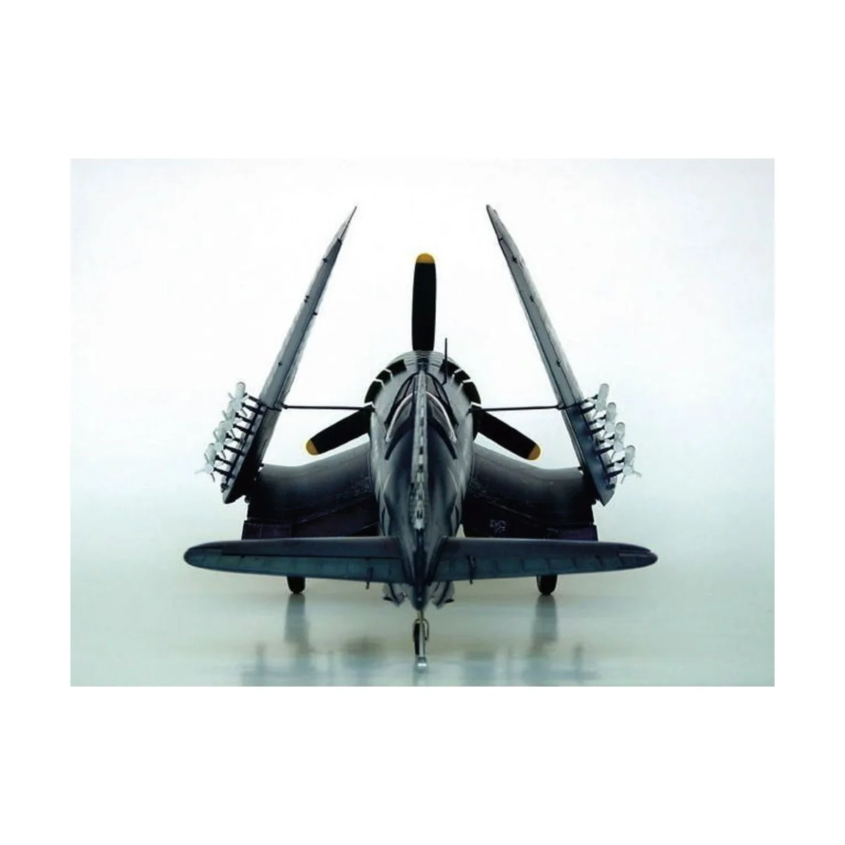Vought F4U-1D Corsair, 1/32 - Trumpeter 02221
