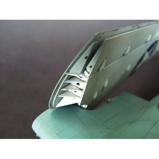 Grumman F4F-4 Wildcat - Trumpeter 02223