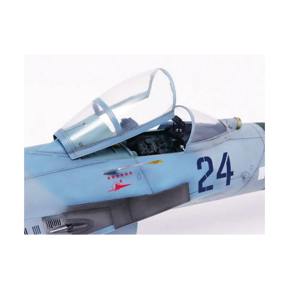 Sukhoi Su-27 Flanker B, 1/32 - Trumpeter 02224