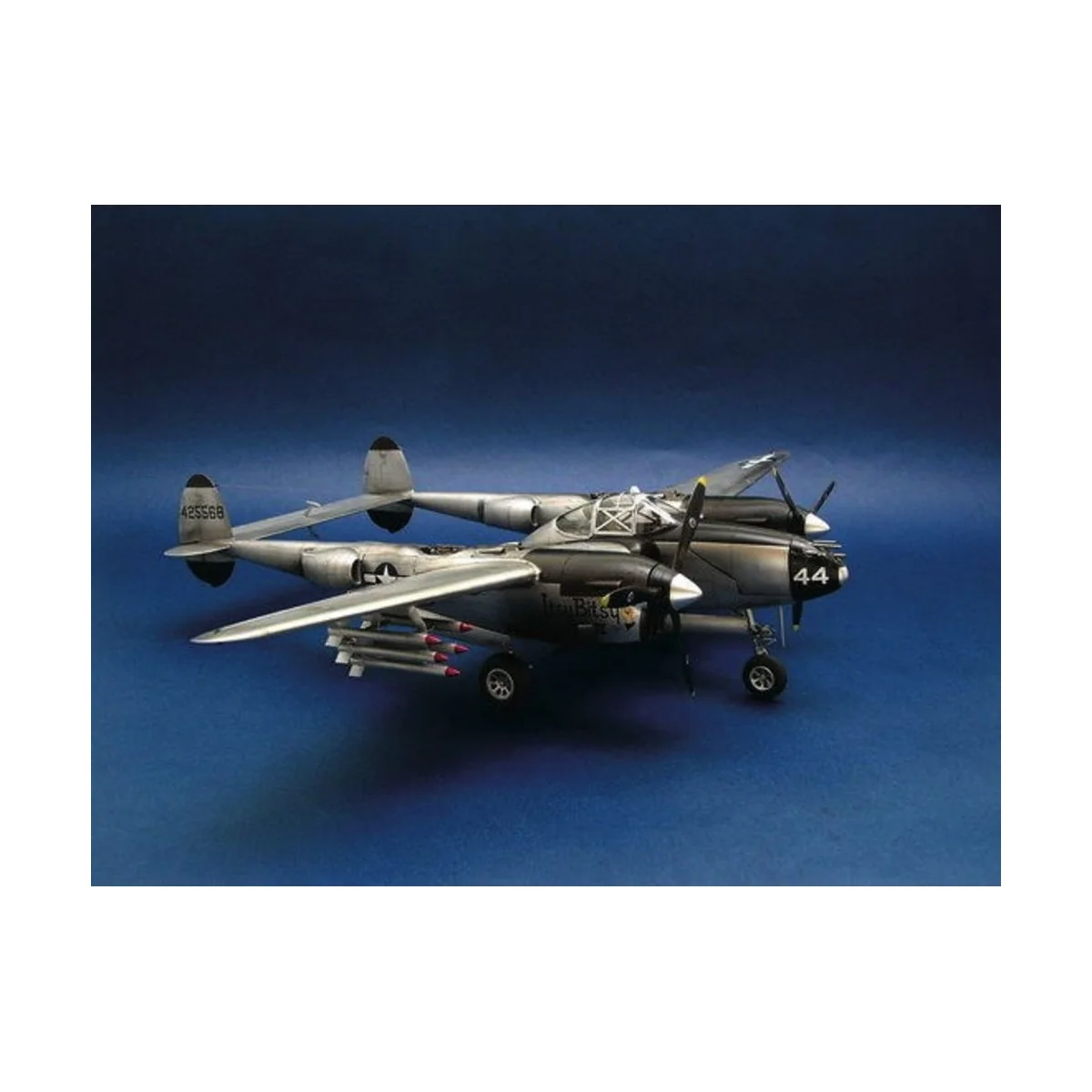 Lockheed P-38 L-5-LO Lightning, 1/32 - Trumpeter 02227 Lockheed P-38 L-5-LO Lightning, 1/32 - Trumpeter 02227