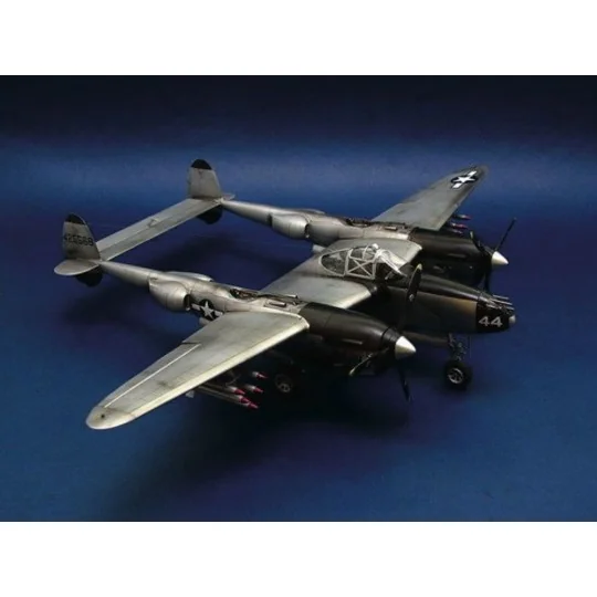 Lockheed P-38 L-5-LO Lightning - Trumpeter 02227