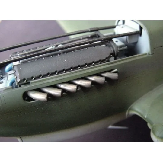 Curtiss P-40B Warhawk, 1/32 - Trumpeter 02228