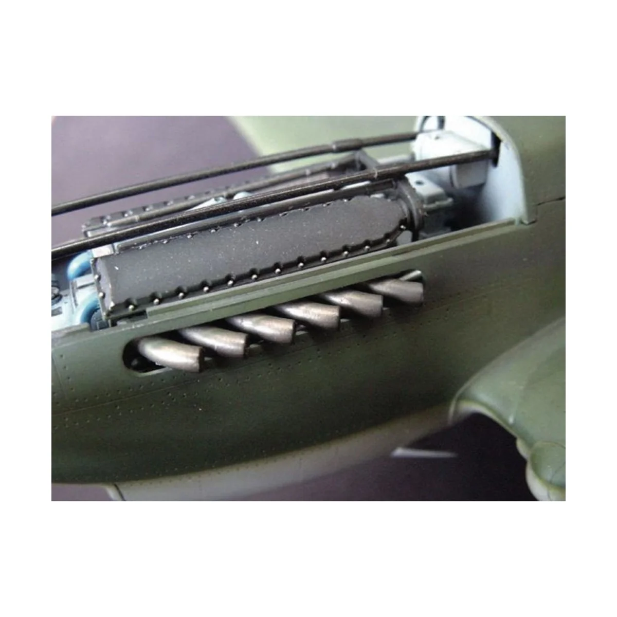 Curtiss P-40B Warhawk, 1/32 - Trumpeter 02228