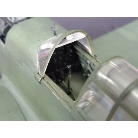 Curtiss P-40B Warhawk, 1/32 - Trumpeter 02228