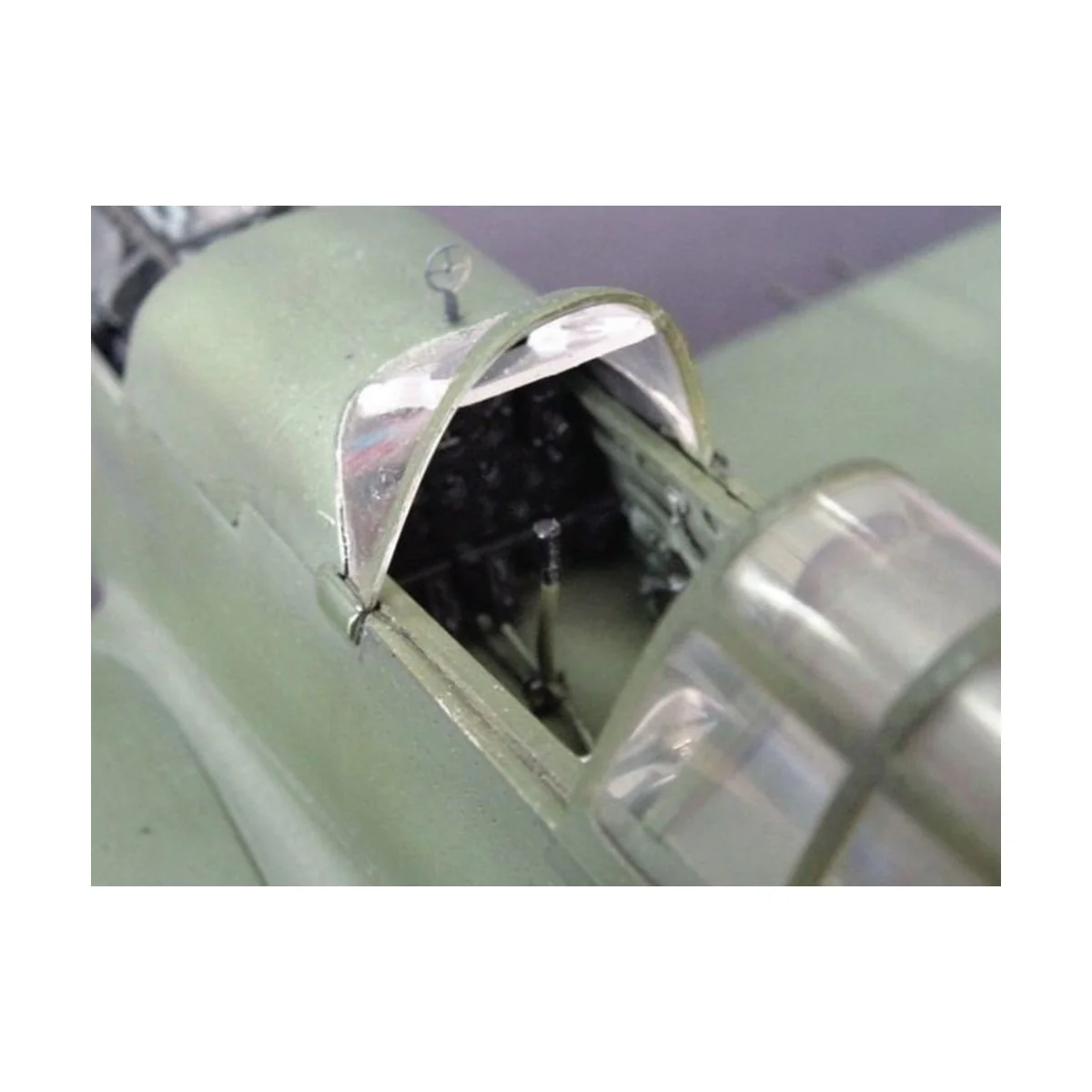 Curtiss P-40B Warhawk - Trumpeter 02228