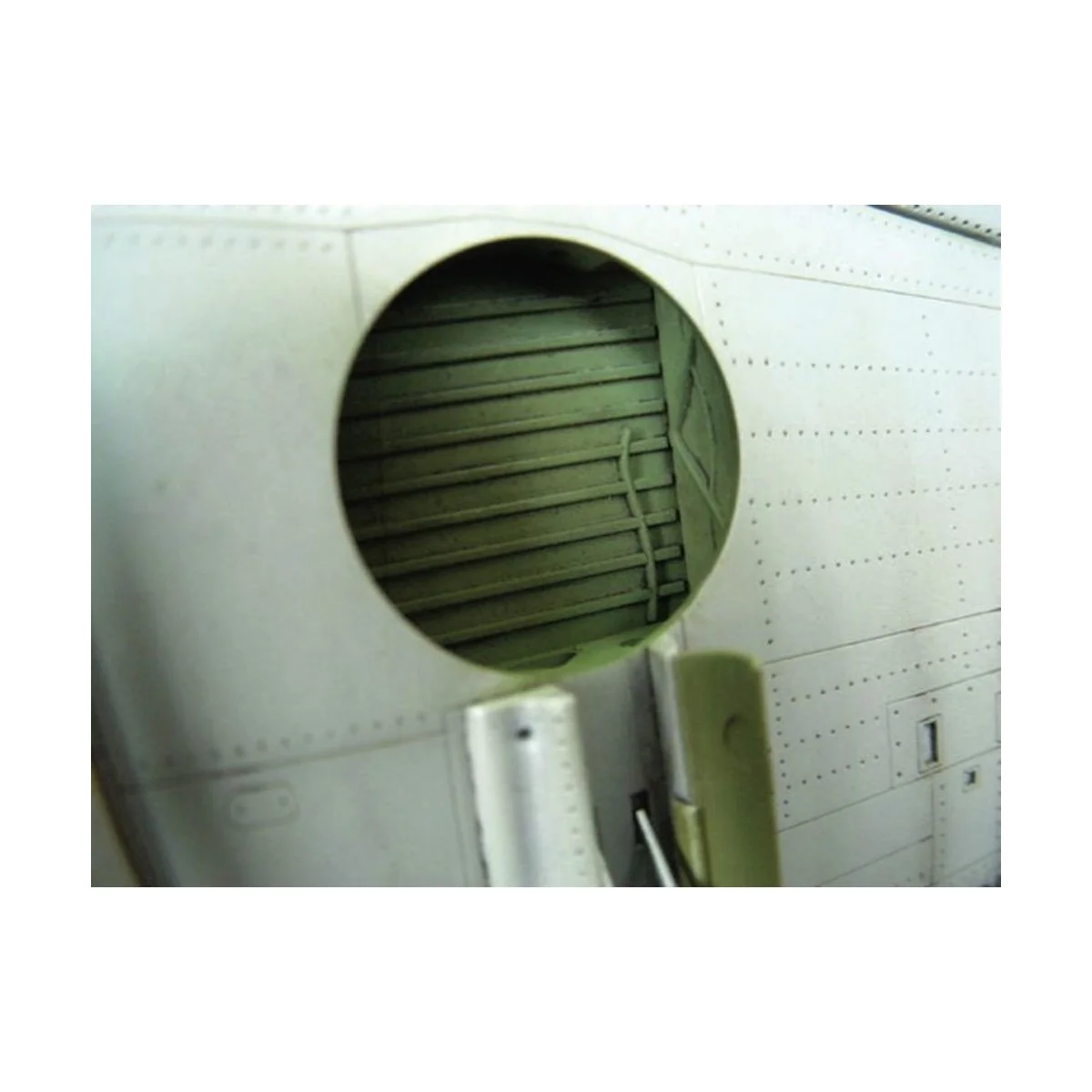 Curtiss P-40B Warhawk, 1/32 - Trumpeter 02228