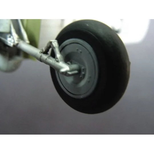 Curtiss P-40B Warhawk, 1/32 - Trumpeter 02228