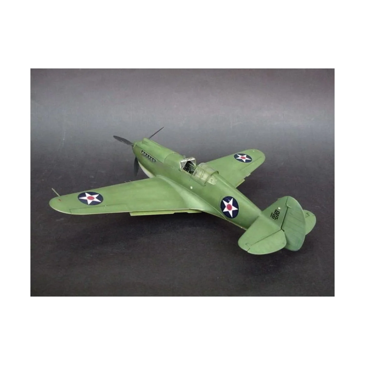 Curtiss P-40B Warhawk, 1/32 - Trumpeter 02228