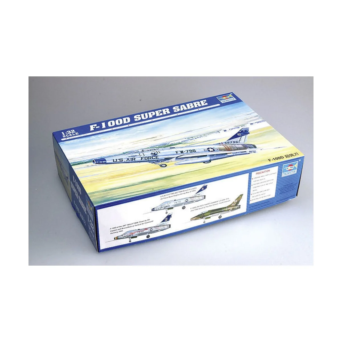 North American F-100D Super Sabre, 1/32 - Trumpeter 02232