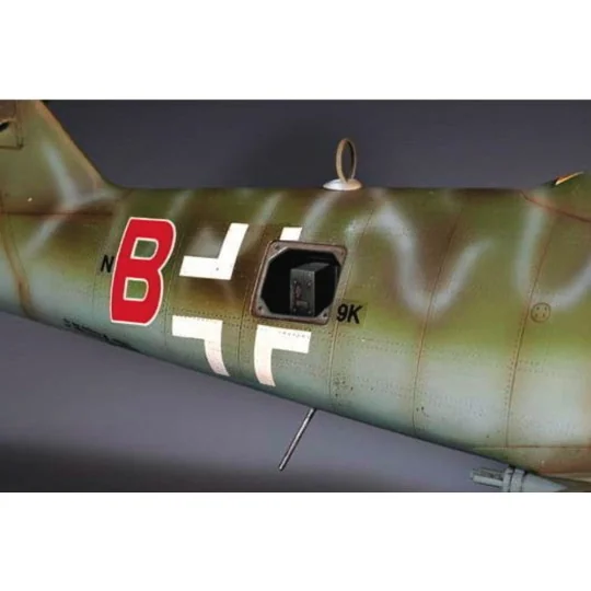 Messerschmitt Me 262 A-2a - Trumpeter 02236