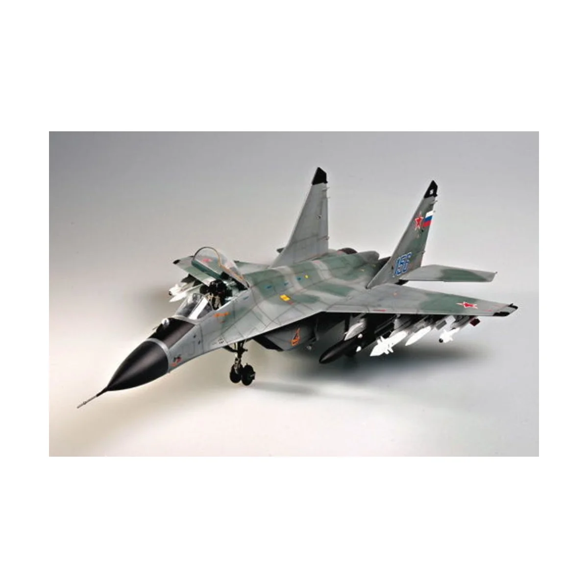 Russian MiG 29M 'Fulcrum' Fighter, 1/32 - Trumpeter 02238 Russian MiG 29M 'Fulcrum' Fighter, 1/32 - Trumpeter 02238